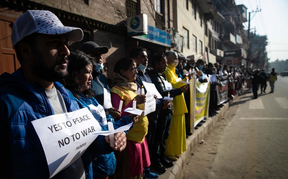 रुसलाई युक्रेनमाथिको आक्रमण रोक्न आग्रह गर्दै काठमाडौंको बौद्धमा प्रदर्शन