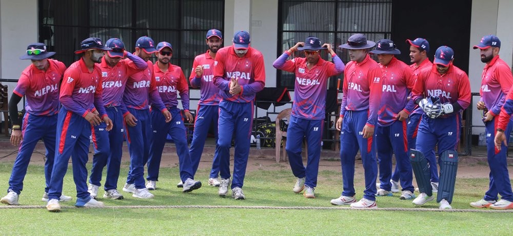 नेपाललाई पीएनजीले दियो १३५ रनको लक्ष्य, सन्दीपले लिए ४ विकेट