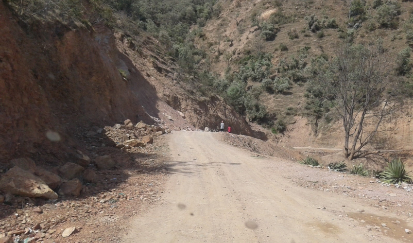 बैतडीमा प्रदेश गौरवको योजना निर्माण कार्य ठप्प