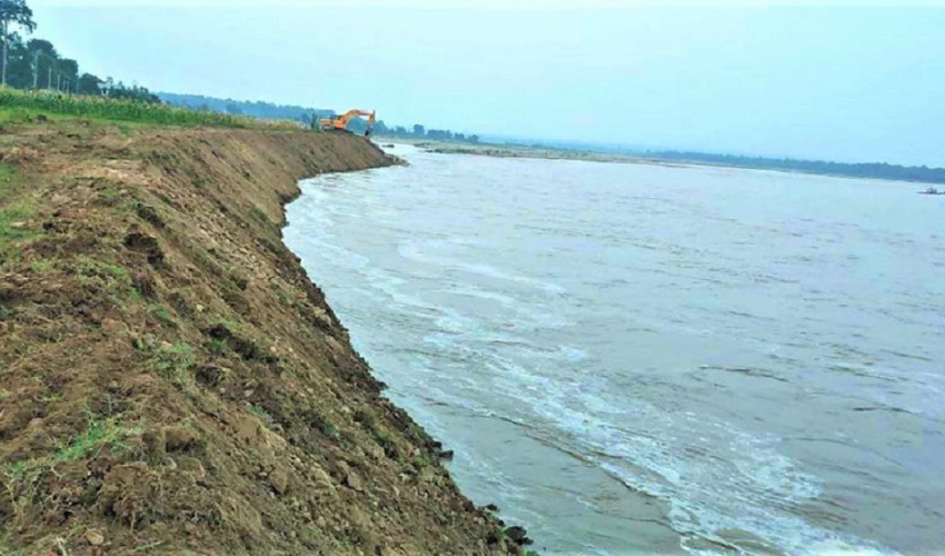 पौडी खेल्ने क्रममा कर्णाली नदीमा एक जना बेपत्ता
