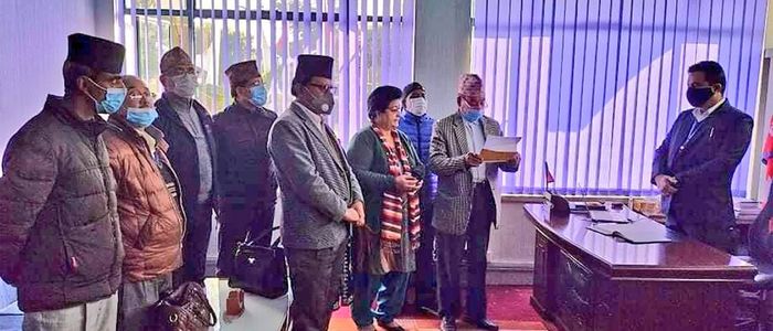 रत्‍नपार्कको नाम परिवर्तन नगर्न राप्रपा काठमाडौंले महानगरलाई बुझायो ज्ञापनपत्र
