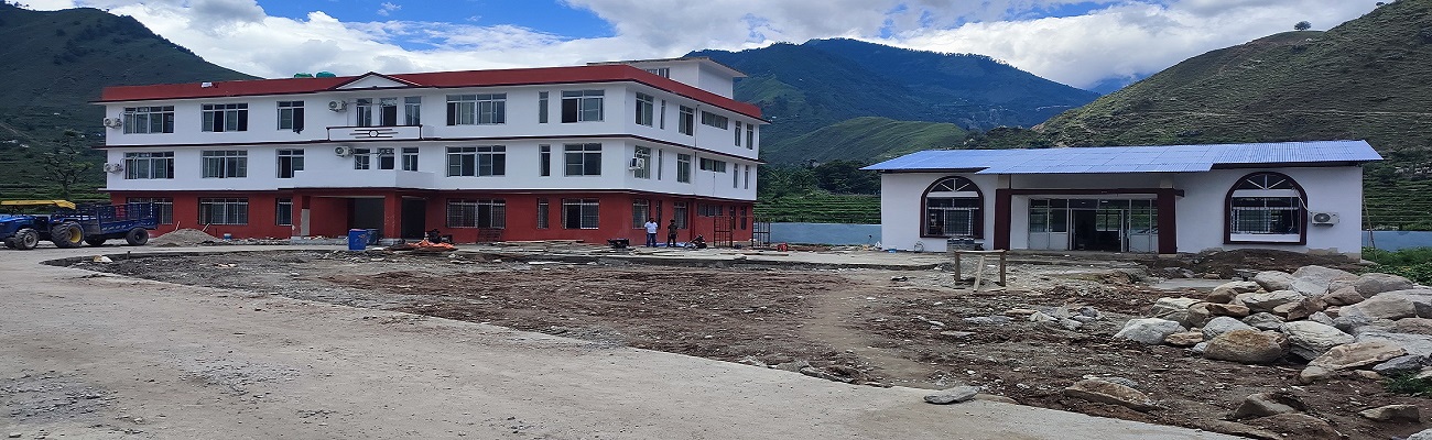 बुढीनन्दा नगरपालिकाको कार्यालयमा आगजनी , जिआइजेटको गाडी तोडफोड