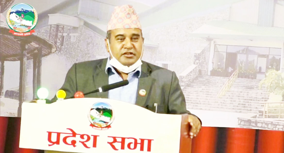 मुख्यमन्त्री भट्टले विश्वासको मत पाएसंगै गण्डकीमा सांसद सापकोटाको चर्चा