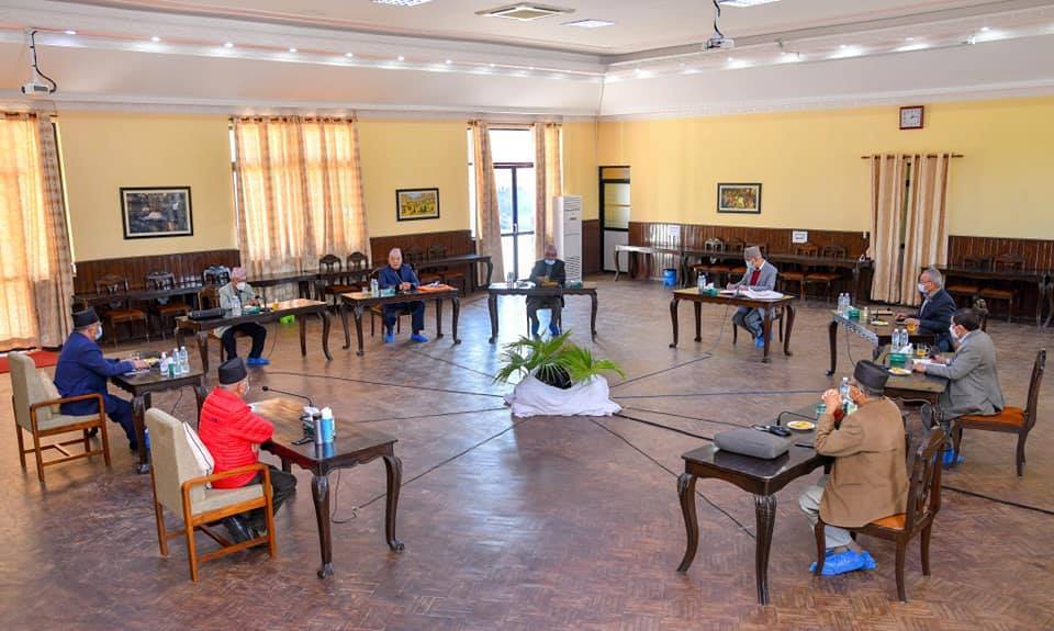 नेकपा सचिवालय बैठक सुरु, प्रधानमन्त्री ओलीले लिखित जवाफ प्रस्तुत गर्ने