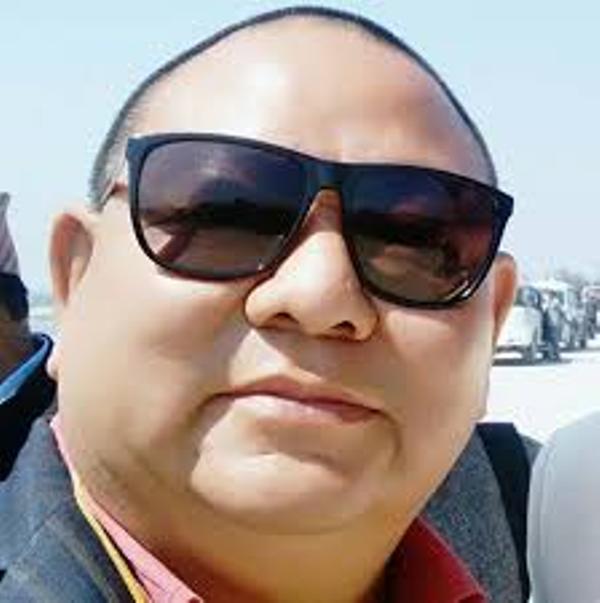 अक्सिजन खरीद गर्न मन्त्री आलेद्वारा एक लाख सहयोग