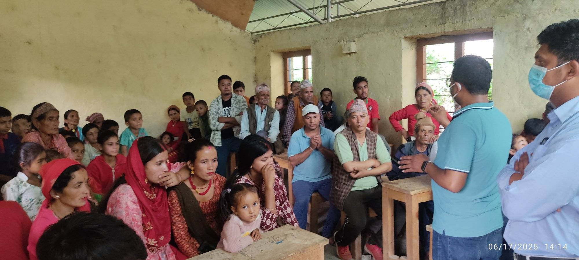 बैतडीका ठेउला प्रभावित क्षेत्रमा स्वास्थ्यकर्मी परिचालन
