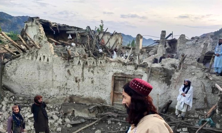 अफगानिस्तान भूकम्प : कम्तीमा ९ सय २० जनाकाे ज्यान गयाे