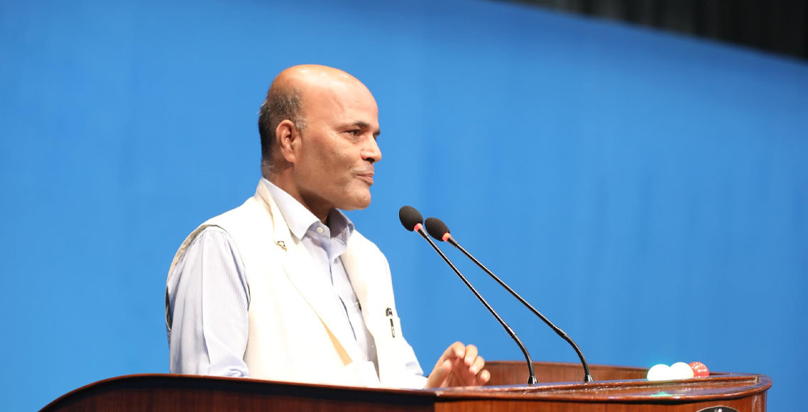 सांसद अमरेश सिंहले ७२ जिल्ला विदेशीलाई दिऊँ भनेपछि संसद्‍मा लफडा
