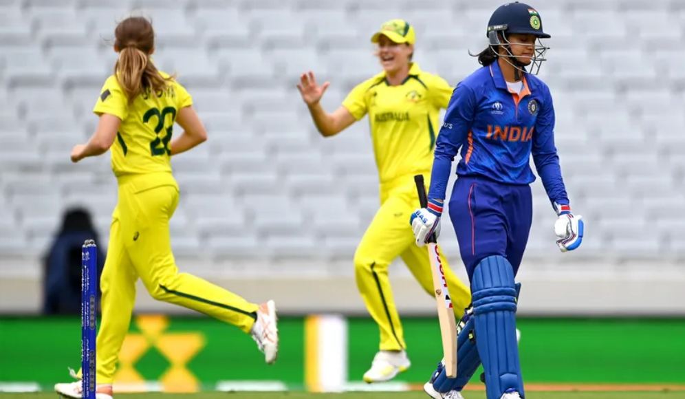 भारतलाई हराउँदै अष्ट्रेलिया पुग्यो महिला विश्वकप क्रिकेटको सेमिफाइनलमा