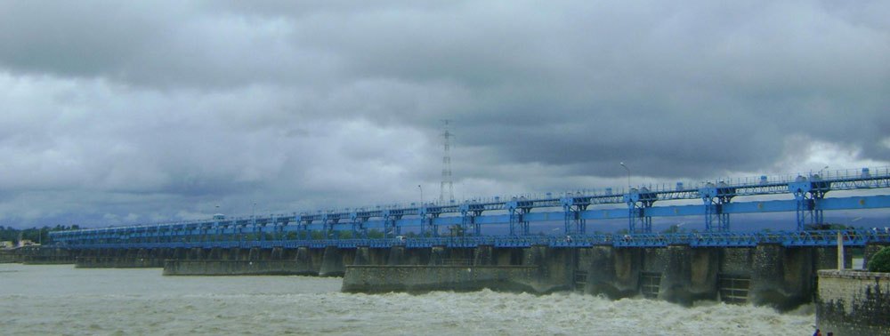 महाकालीमा पानीको बहाव उच्च, दोधारा चाँदनीमा १५ घर डुबे