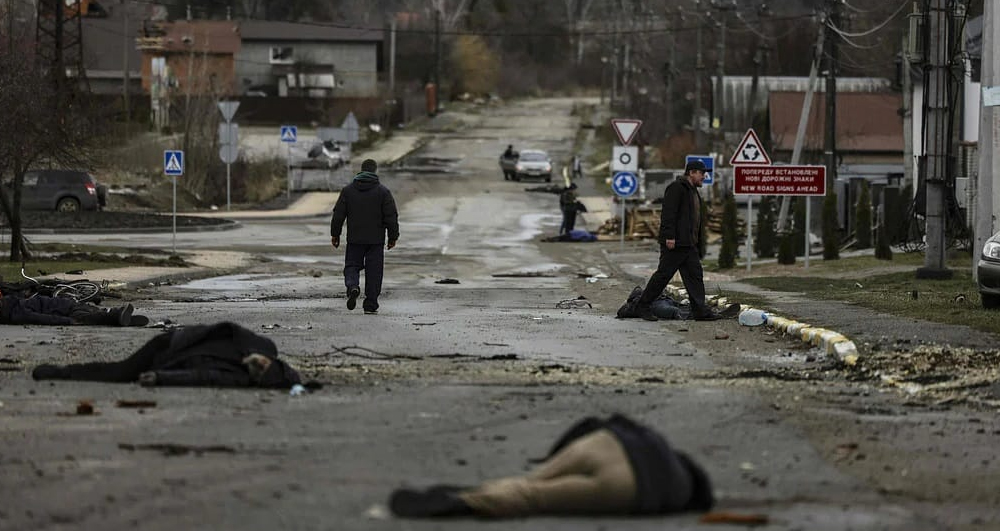 युक्रेनको बुचामा भेटियो  ५७ जनाको सामूहिक चिहान