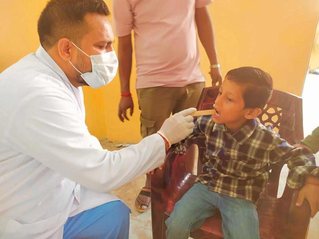 मुस्कान डेन्टल होम र नेत्र ज्योति संघ, गेटा आँखा अस्पतालको सहयोगमा नि:शूल्क आँखा तथा दन्त शिविर
