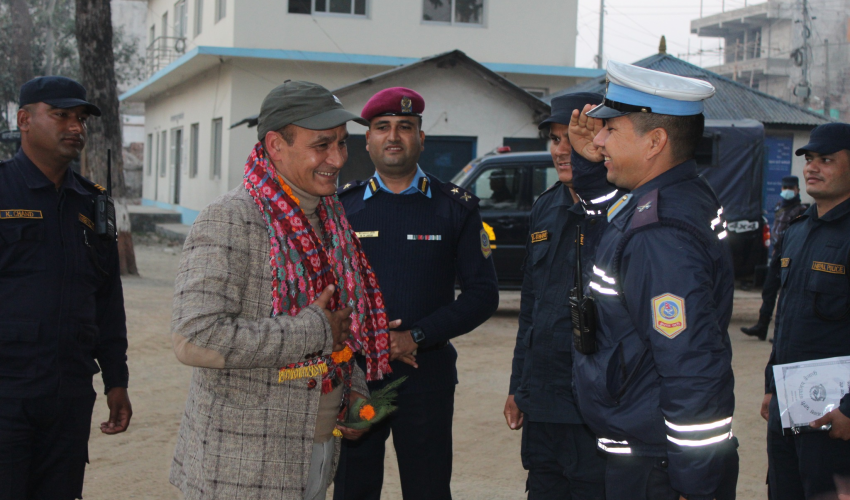 कैलाली प्रहरी प्रमुख पाल कार्यालयमा हाजिर