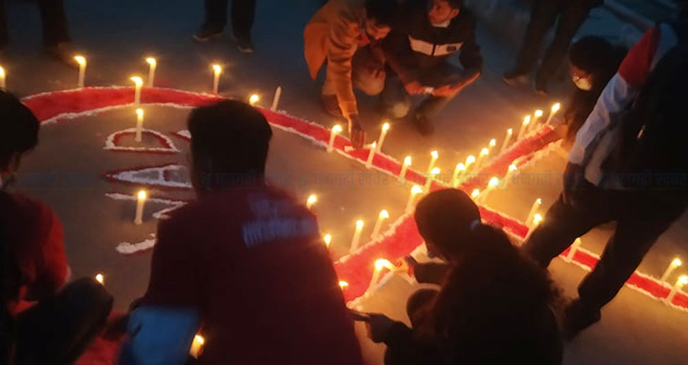 विश्व एड्स दिवस : धनगढीमा एचआइभीबाट दिवङ्गतको सम्झनामा दीप प्रज्वलन
