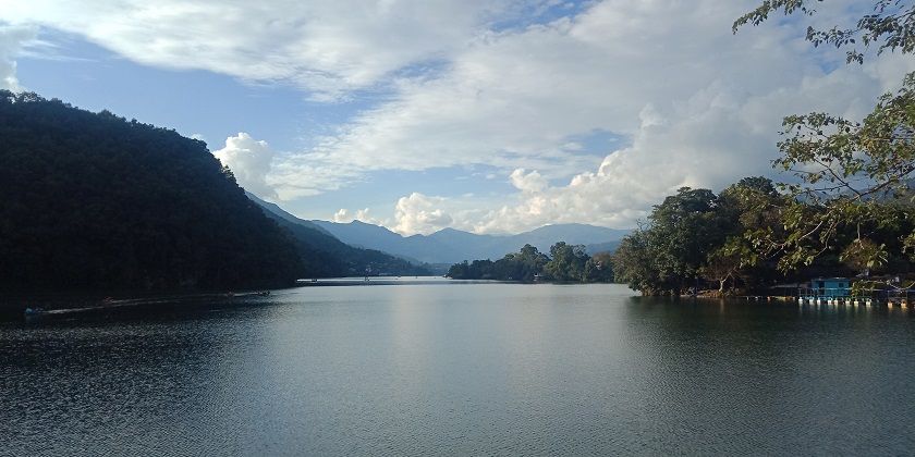 फेवा किनारमा रेलिङ नराख्न अधिकारकर्मीको माग
