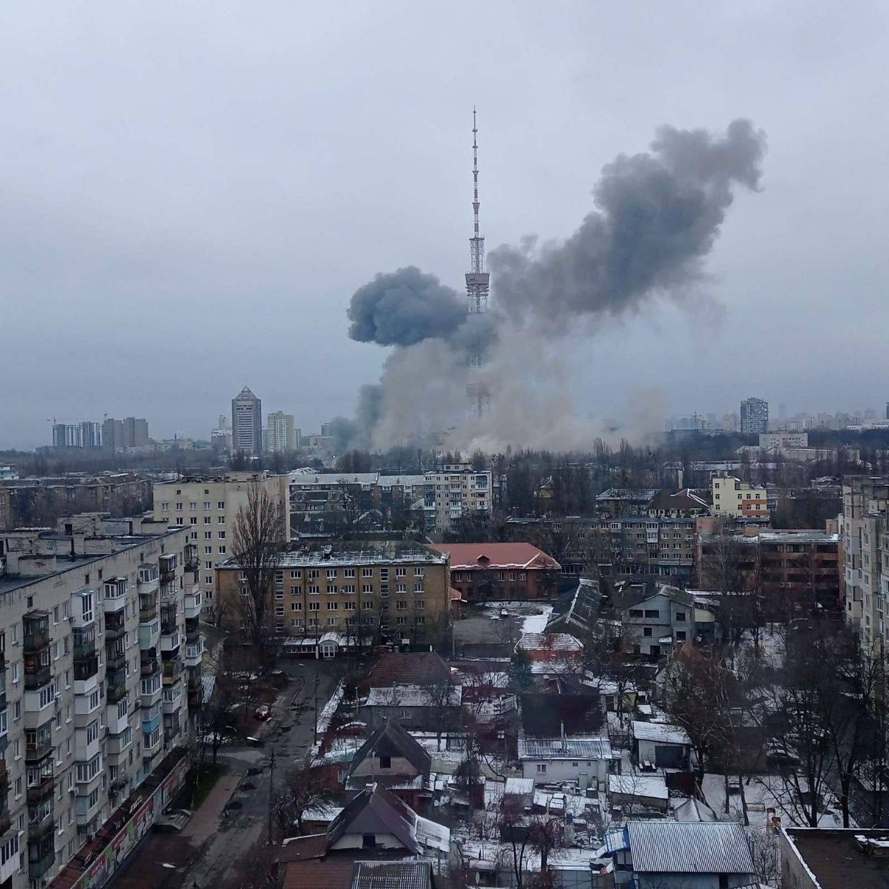 रुसी सेनाले युक्रेनको राजधानी कीभ टिभी टावरमा आक्रमण गर्दा ५ जनाको मृत्यु
