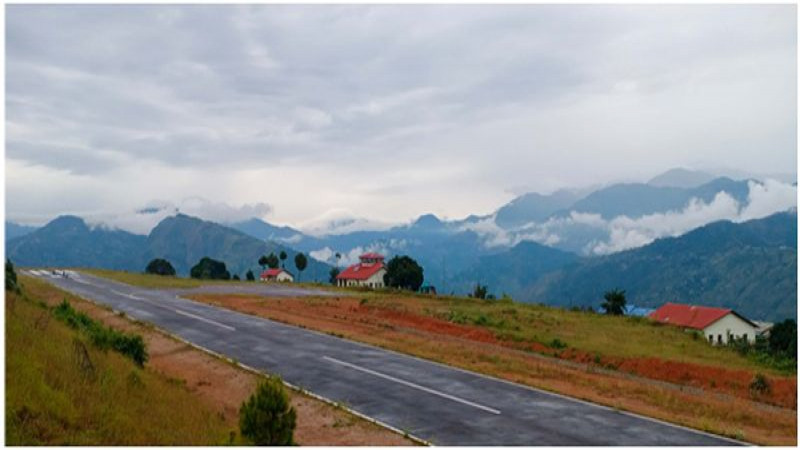 लामीडाँडा विमानस्थलमा हेलिकोप्टरको आकस्मिक अवतरण