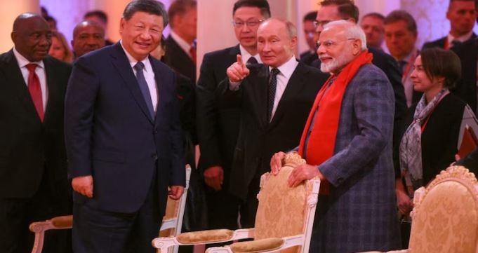 भारतीय प्रधानमन्त्री मोदी र चिनियाँ राष्ट्रपति सीबीच भेट