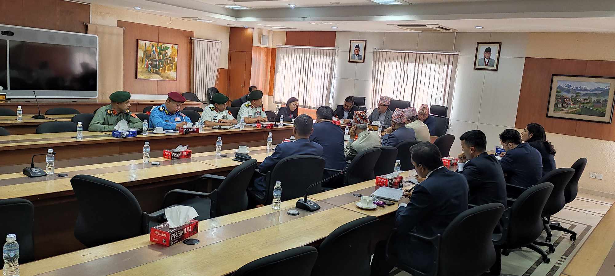 इजरायलमा रहेका नेपालीबारे निर्णय लिन परराष्ट्र मन्त्रालयमा संयन्त्रको बैठक