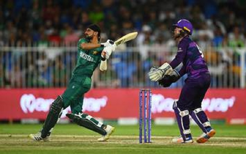 टी-२० विश्व कप  : पाकिस्तान सेमिफाइनलमा, स्कटल्यान्ड ७२ रनले पराजित