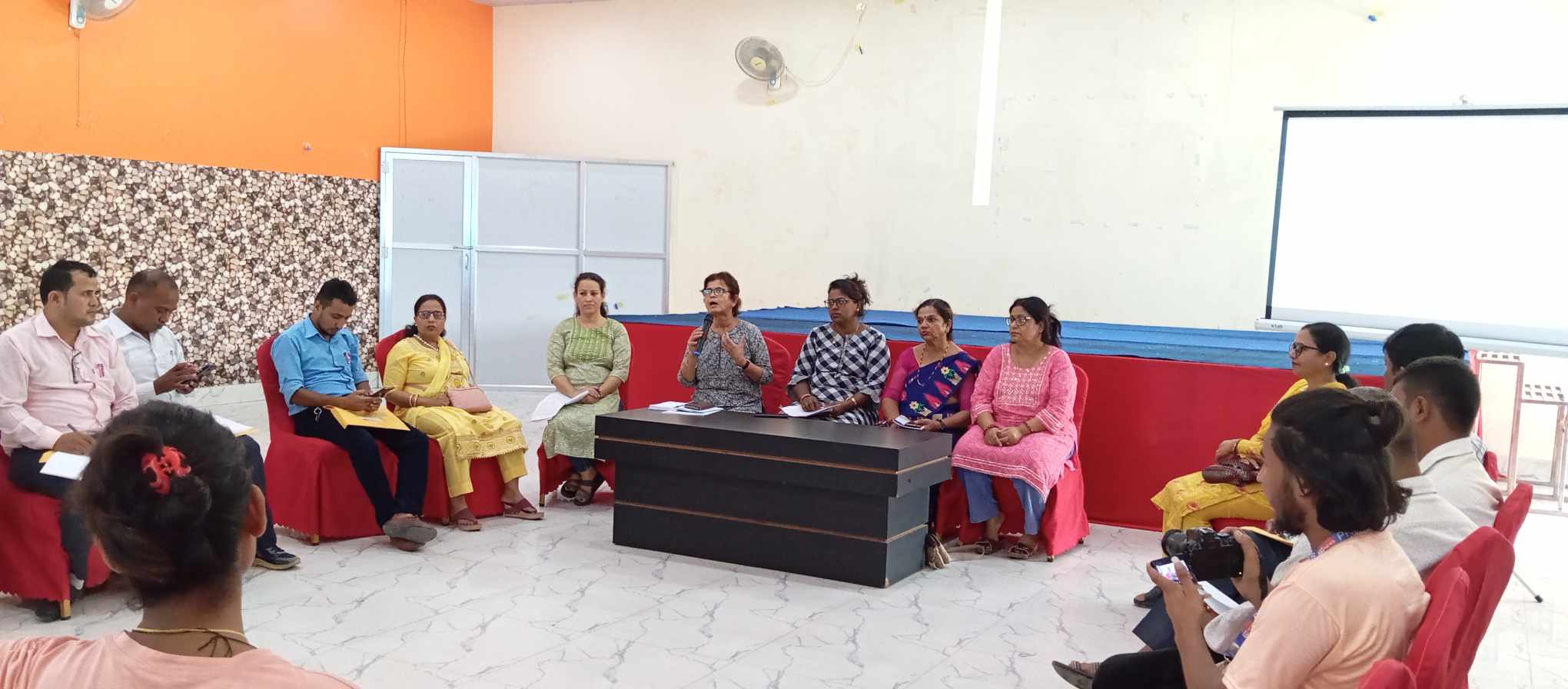 धनगढीमा सुदूरपश्चिम प्रदेश स्तरीय महिला भेला हुँदै