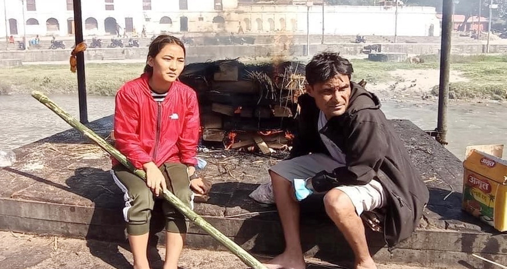 सपना रोकाले विनयजंग बस्‍नेतविरुद्ध दिइन् प्रहरीमा उजुरी