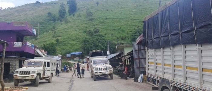 मनोमानी भाडा असुल्दै बैतडीका जीप व्यवसायी
